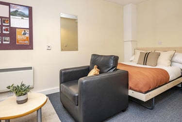 1 bed studio, Clough Road, Sheffield, S24TB - Image 2